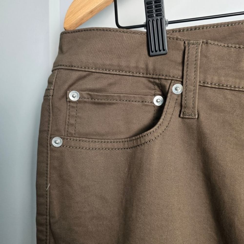 🆕️ NWT- Lucky Brand Slim Fit Brown Cotton Blend Chinos Pants Mens Size 30x30 - Picture 4 of 16